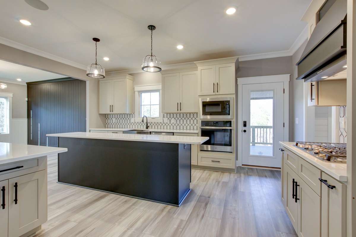 Kitchen 3