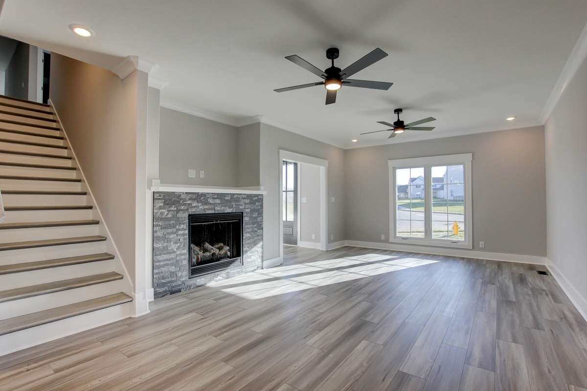 Living Room with Gas Fire Place 2