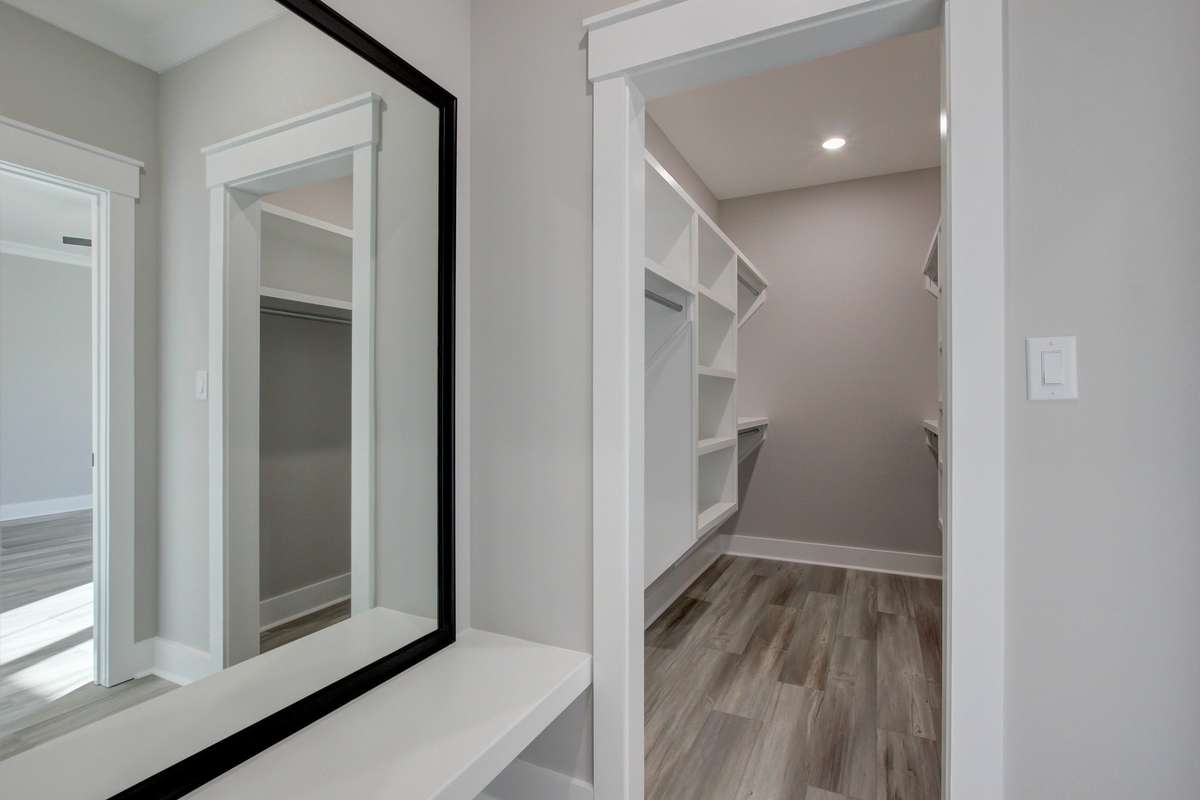 His/Hers Closet 3