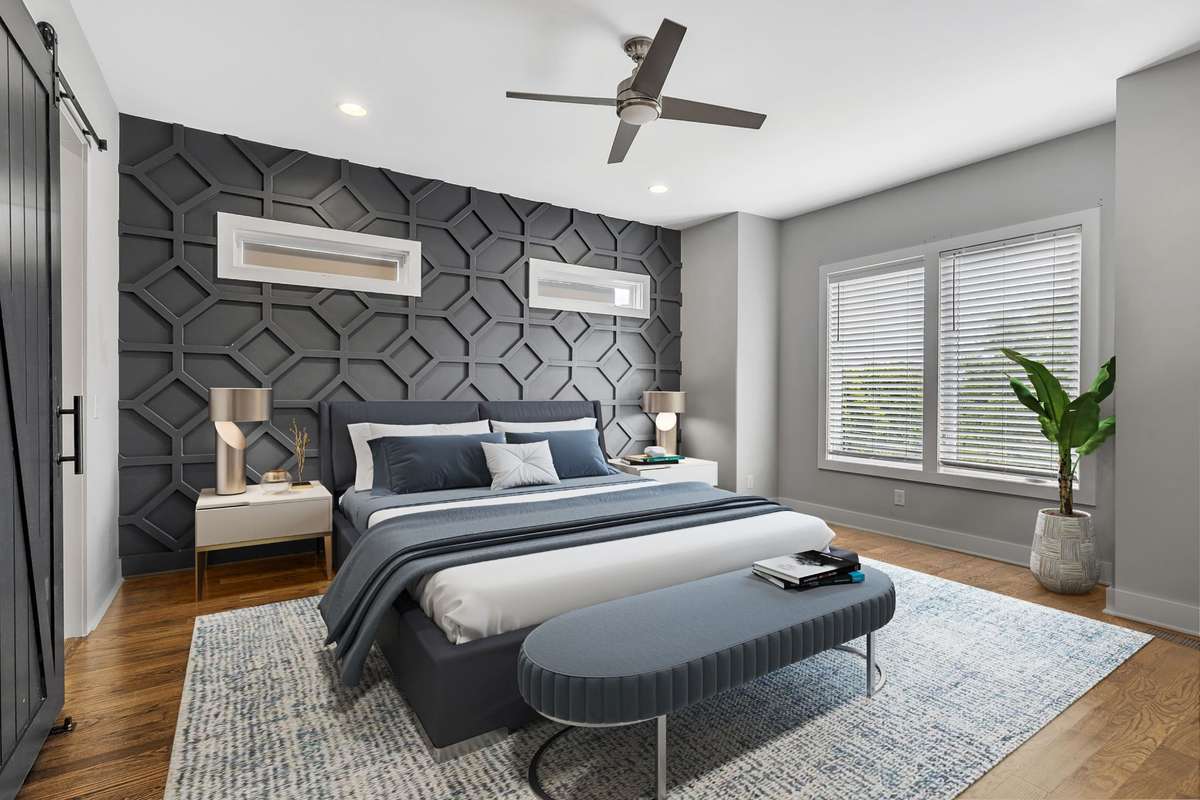 3rd floor primary bedroom w/ en-suite bath and walk-in closet