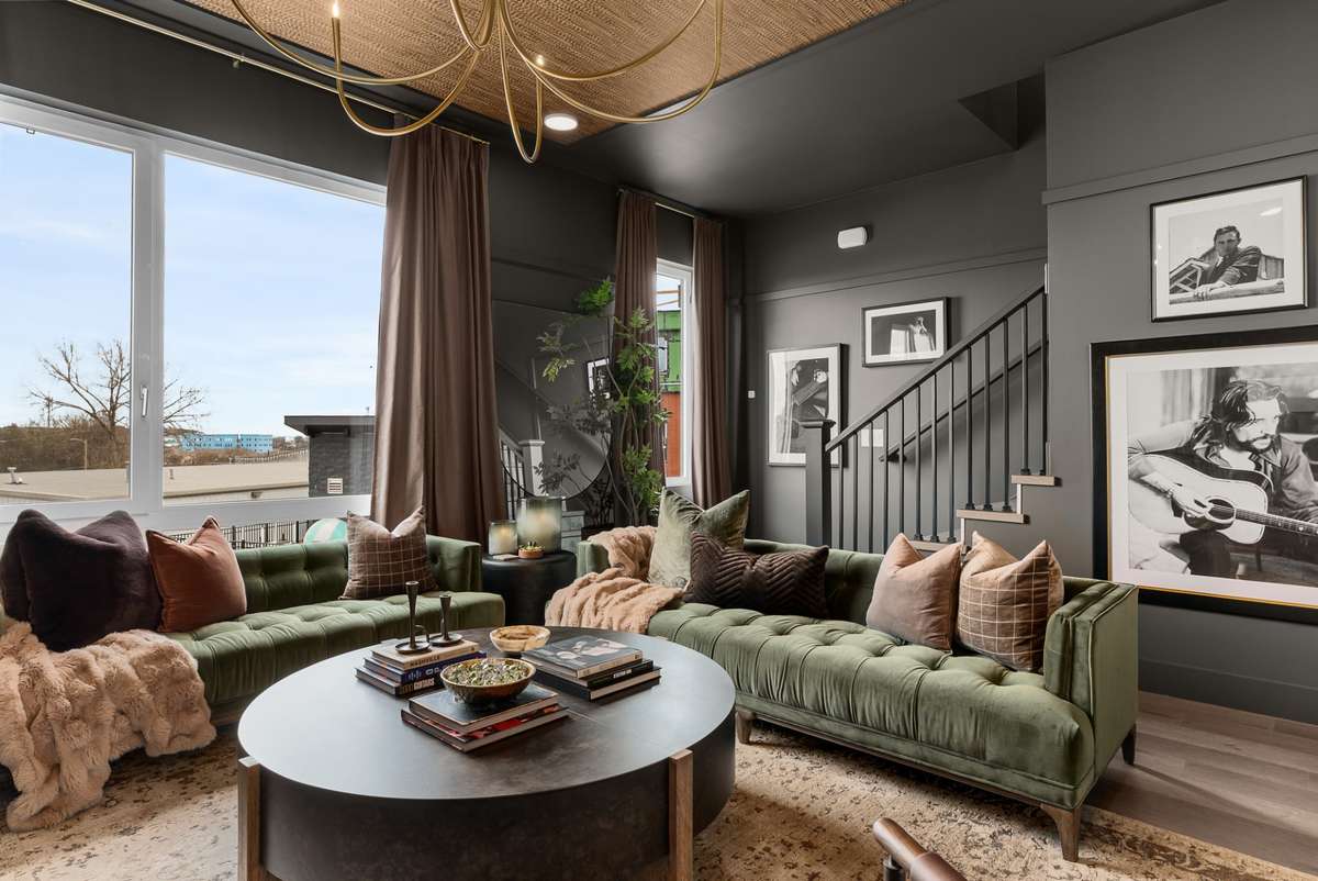 Photos shown are of a similar unit and are for illustrative purposes only. Finishes, features, and layout may vary.