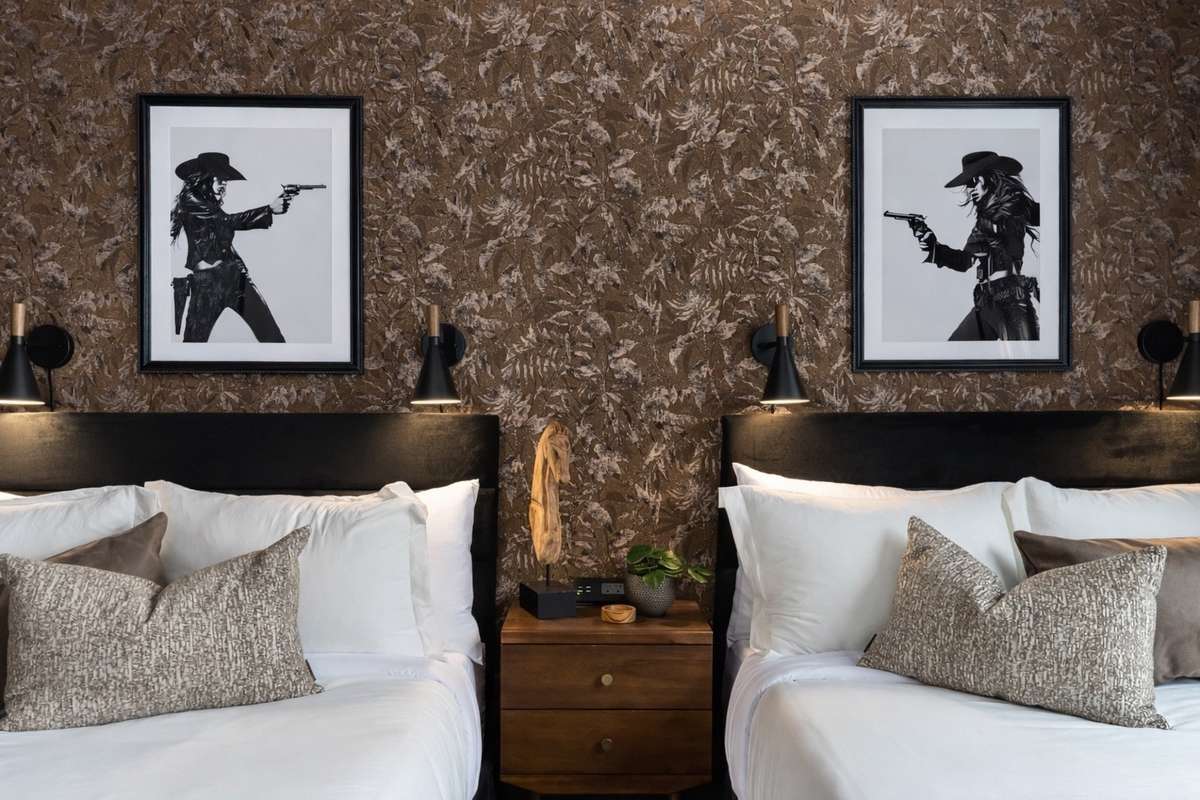 Photos shown are of a similar unit and are for illustrative purposes only. Finishes, features, and layout may vary.
