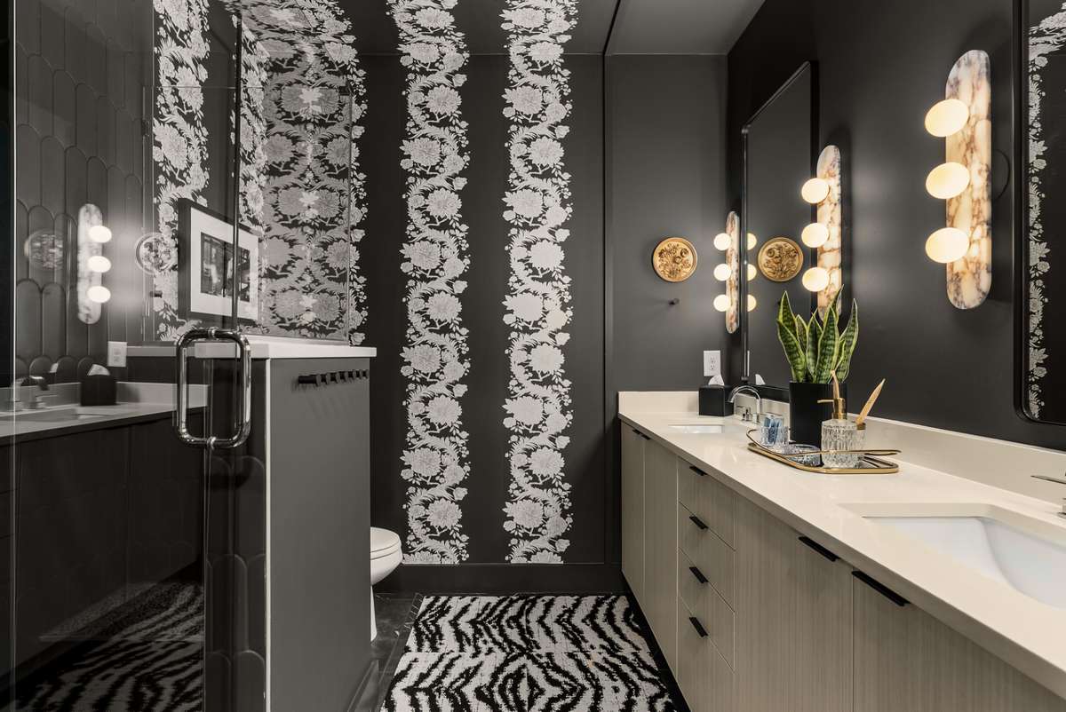 Photos shown are of a similar unit and are for illustrative purposes only. Finishes, features, and layout may vary.