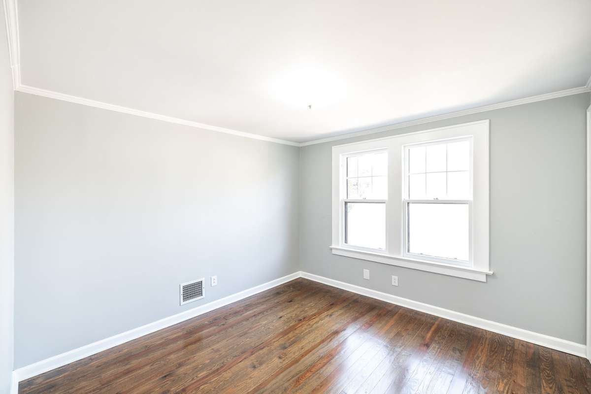 Upstairs you'll find 3 nicely sized bedrooms that are a blank canvas you can adapt to your needs!