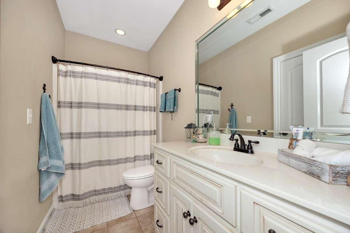 Full Bath