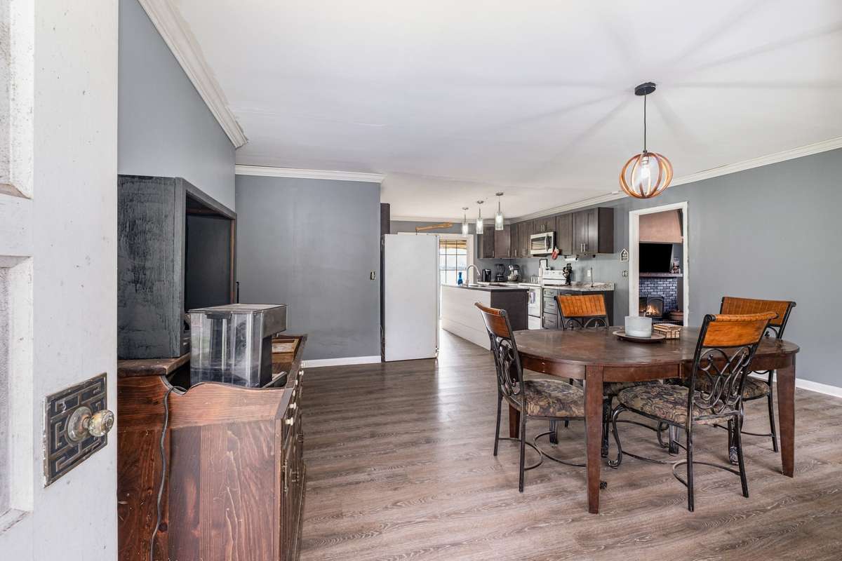 Dining room looking into kitchen