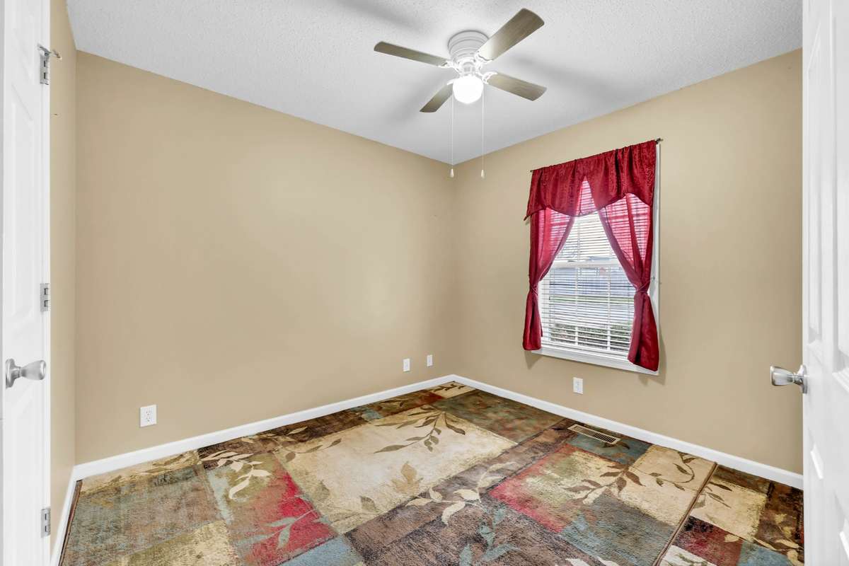 Guest bedroom 2