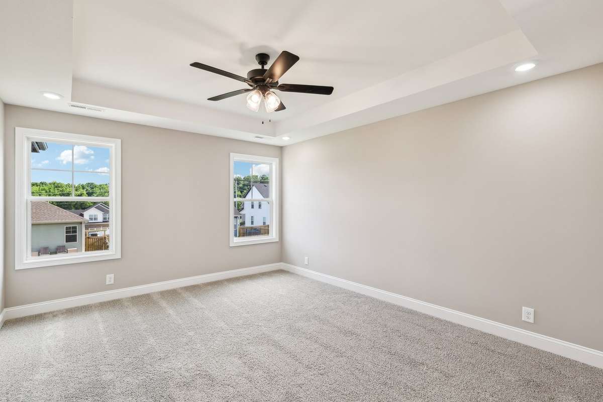 Sample pictures from a previous build showing the Oakmont Floor Plan. Materials and colors are subject to change without notice.