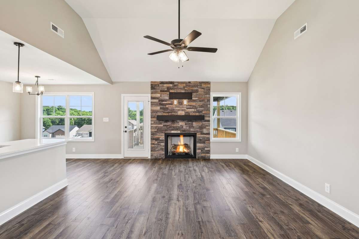Sample pictures from a previous build showing the Oakmont Floor Plan. Materials and colors are subject to change without notice.