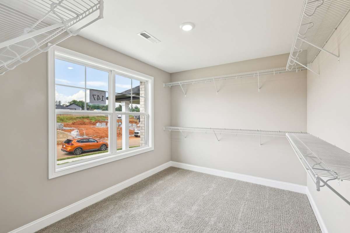 Sample pictures from a previous build showing the Oakmont Floor Plan. Materials and colors are subject to change without notice.