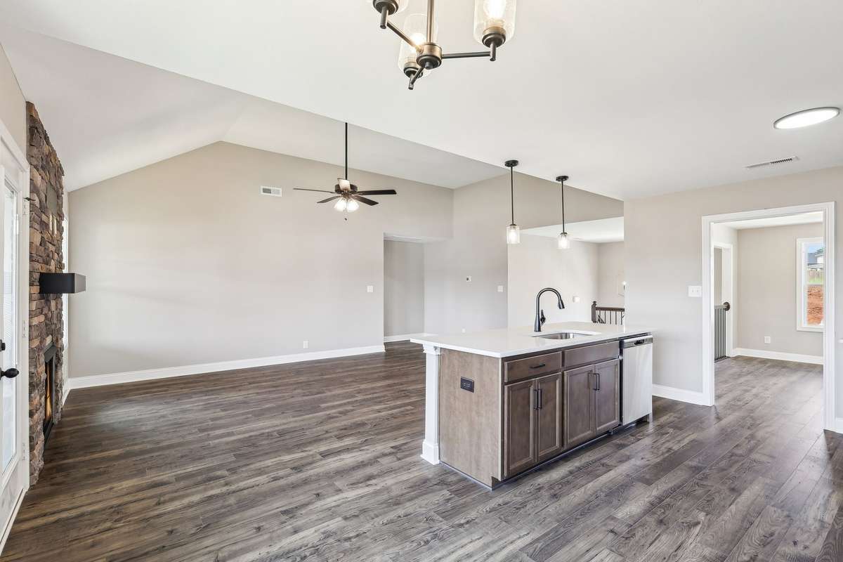 Sample pictures from a previous build showing the Oakmont Floor Plan. Materials and colors are subject to change without notice.