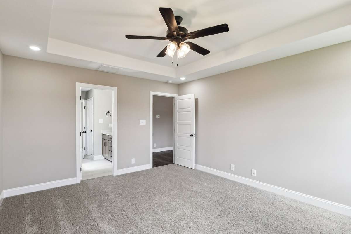 Sample pictures from a previous build showing the Oakmont Floor Plan. Materials and colors are subject to change without notice.