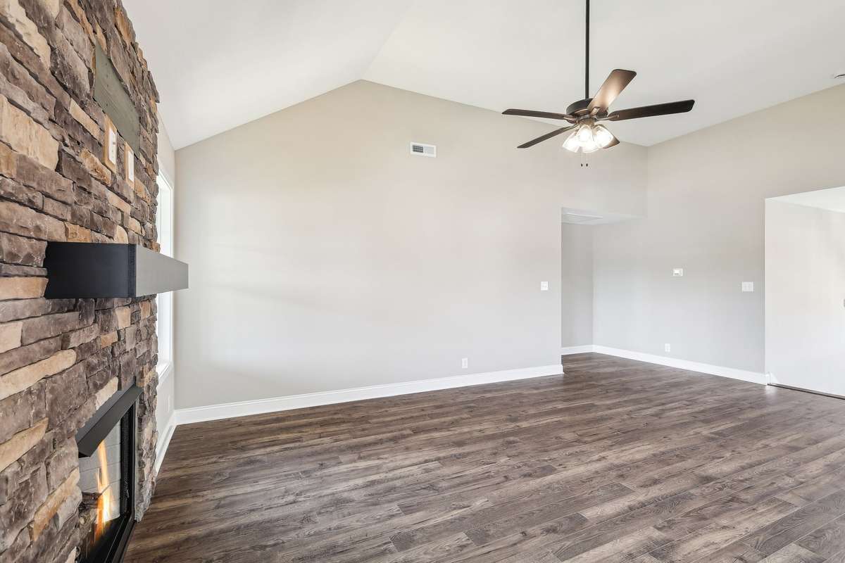 Sample pictures from a previous build showing the Oakmont Floor Plan. Materials and colors are subject to change without notice.