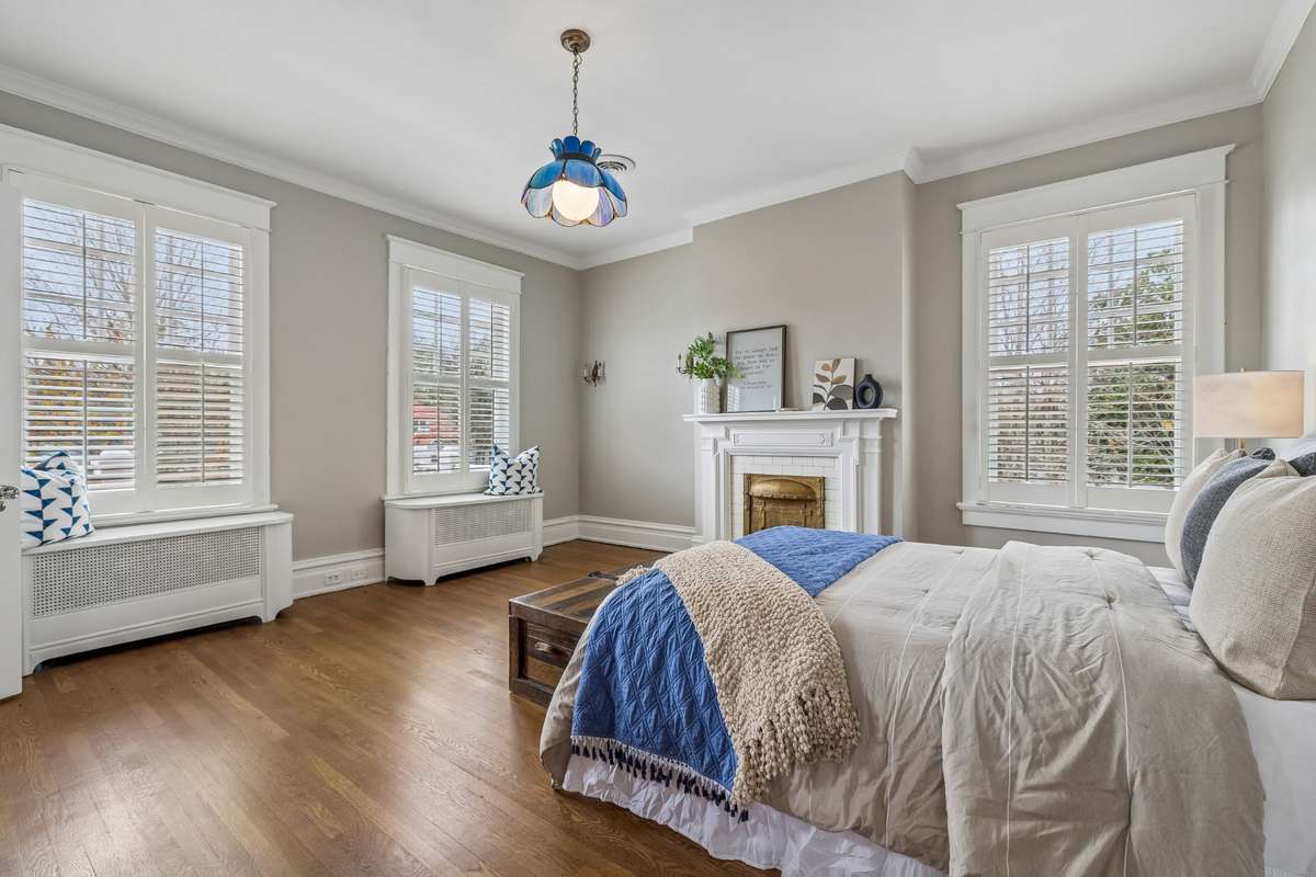 Another picture of Upstairs Left Side Rear Bedroom as you come up the stairs