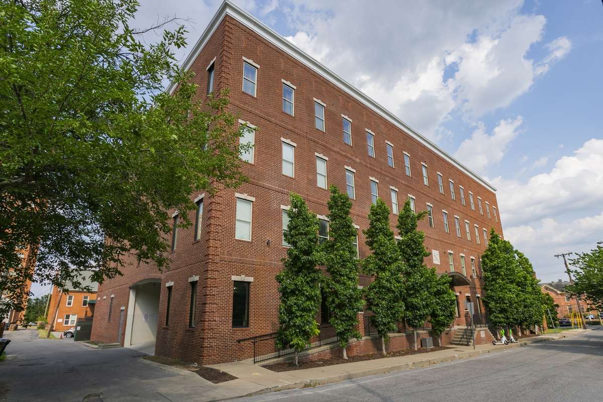 Another view of this building from the left with side entry in to the parking garage.