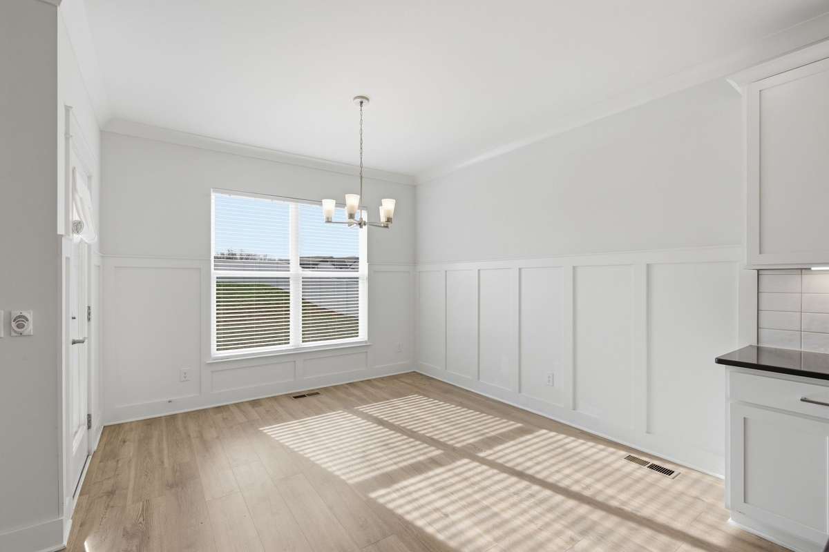 This dining area can host friends night, girls night and birthday parties.