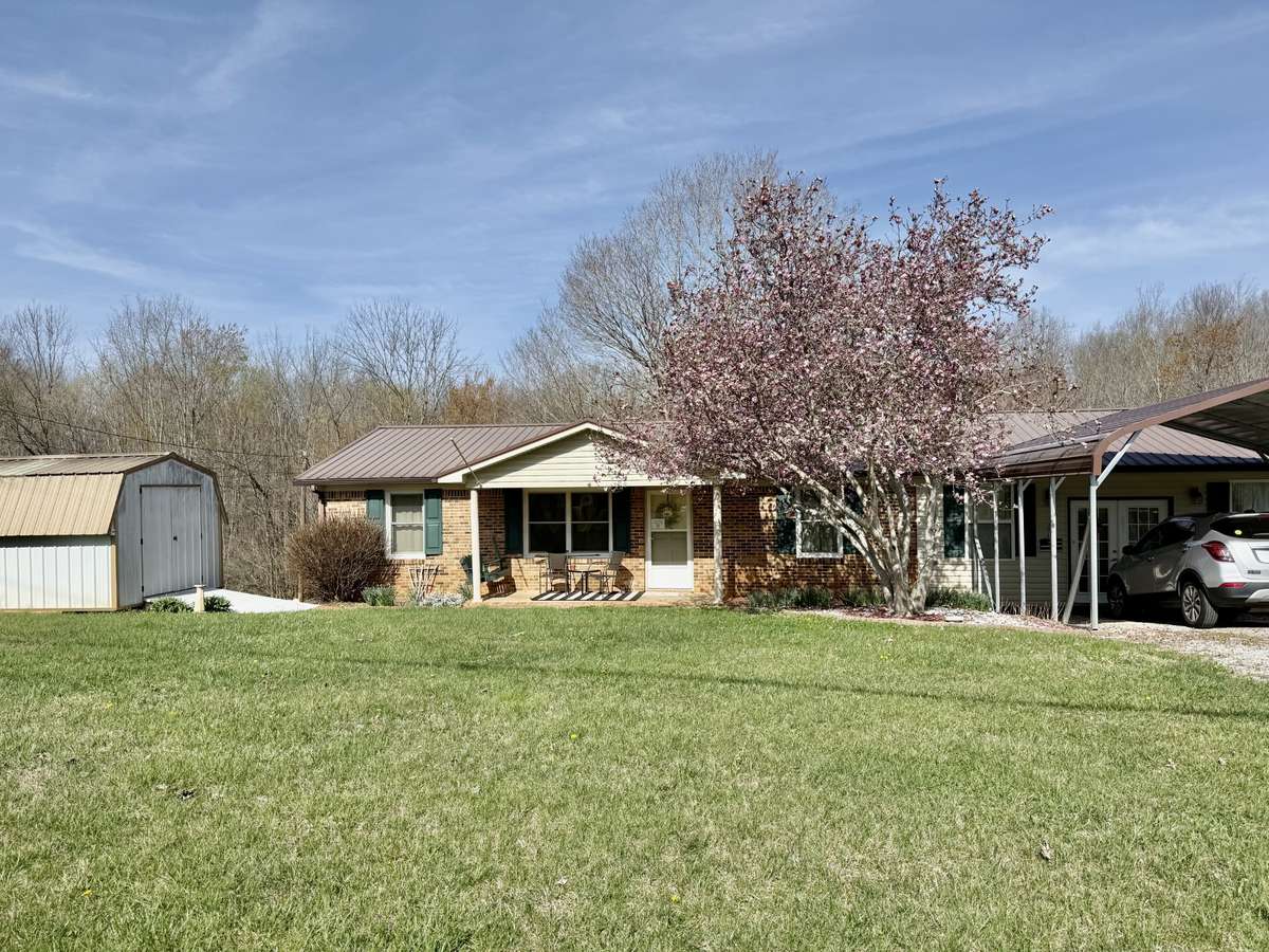 Welcome to your new home!! 3 bed 1 and 1/2 bath.