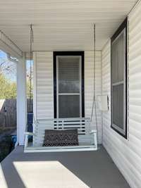 Front porch swing