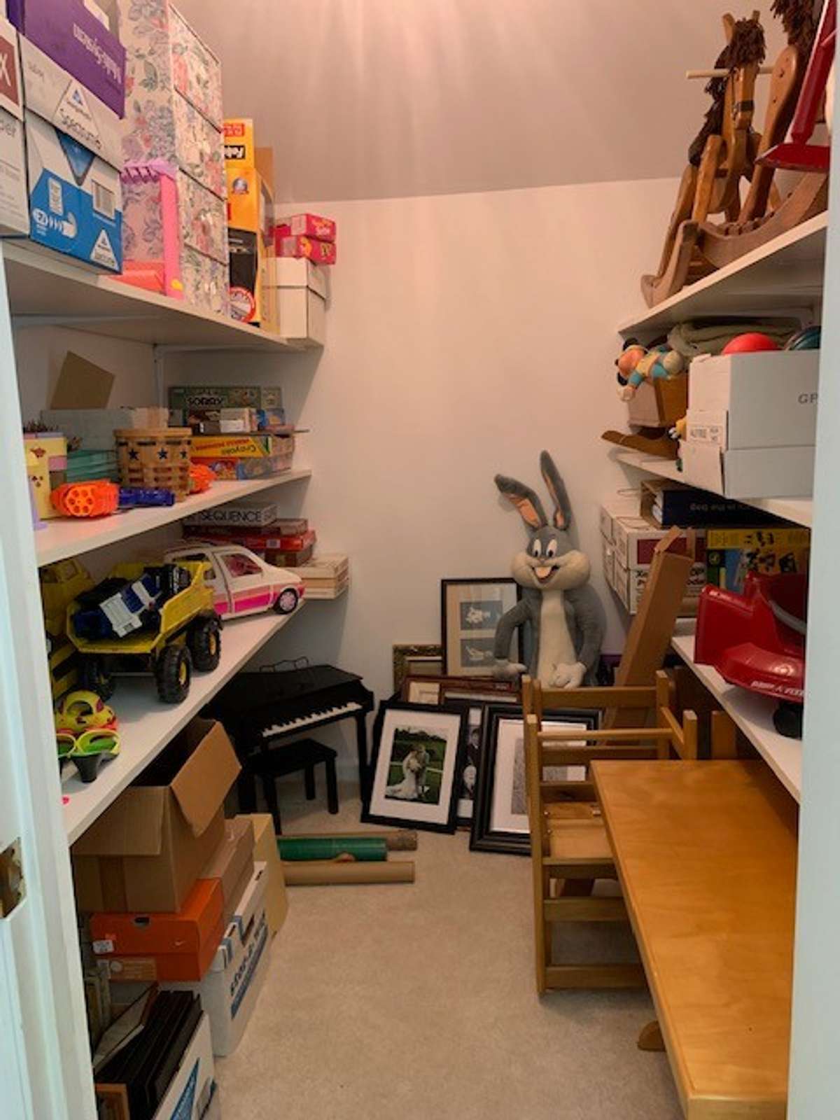 This area offers ample shelving space, making it easy to organize belongings efficiently.