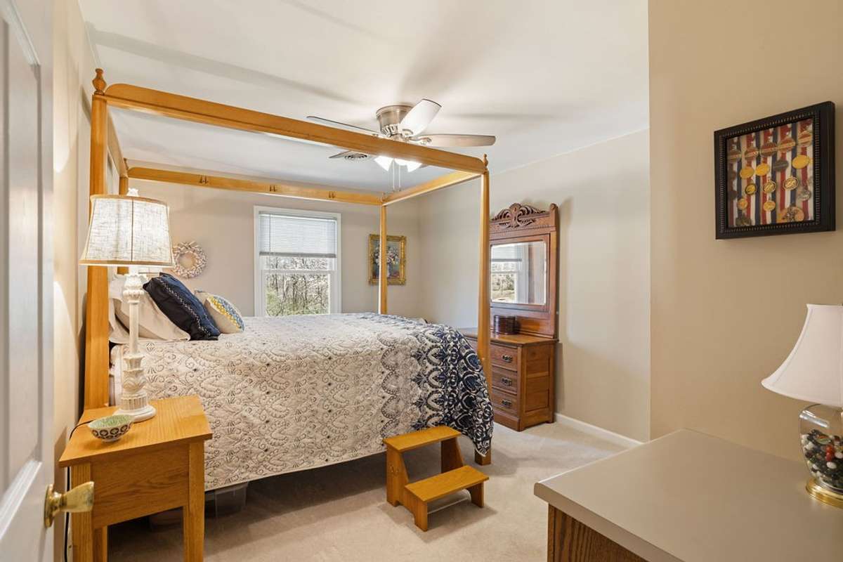 2nd Bedroom
