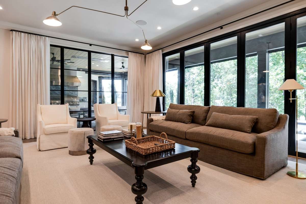 PICTURES ARE OF ANOTHER HOME AND ARE FOR REPRESENTATION ONLY. FLOOR PLAN, SELECTIONS, FINISHES AND FEATURES MAY VARY.