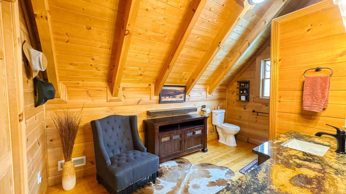 Primary Bath Entry