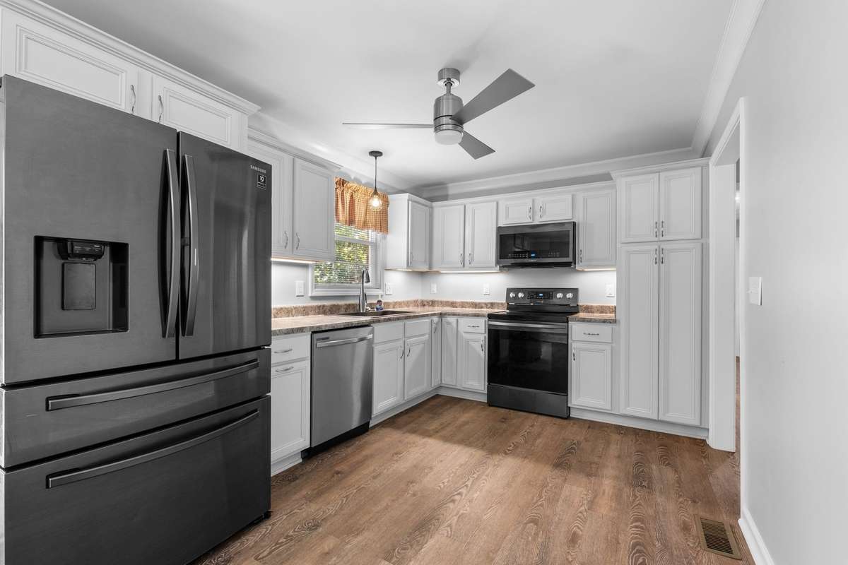 Large kitchen
