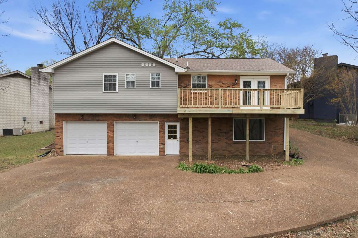 Newly Constructed Deck.