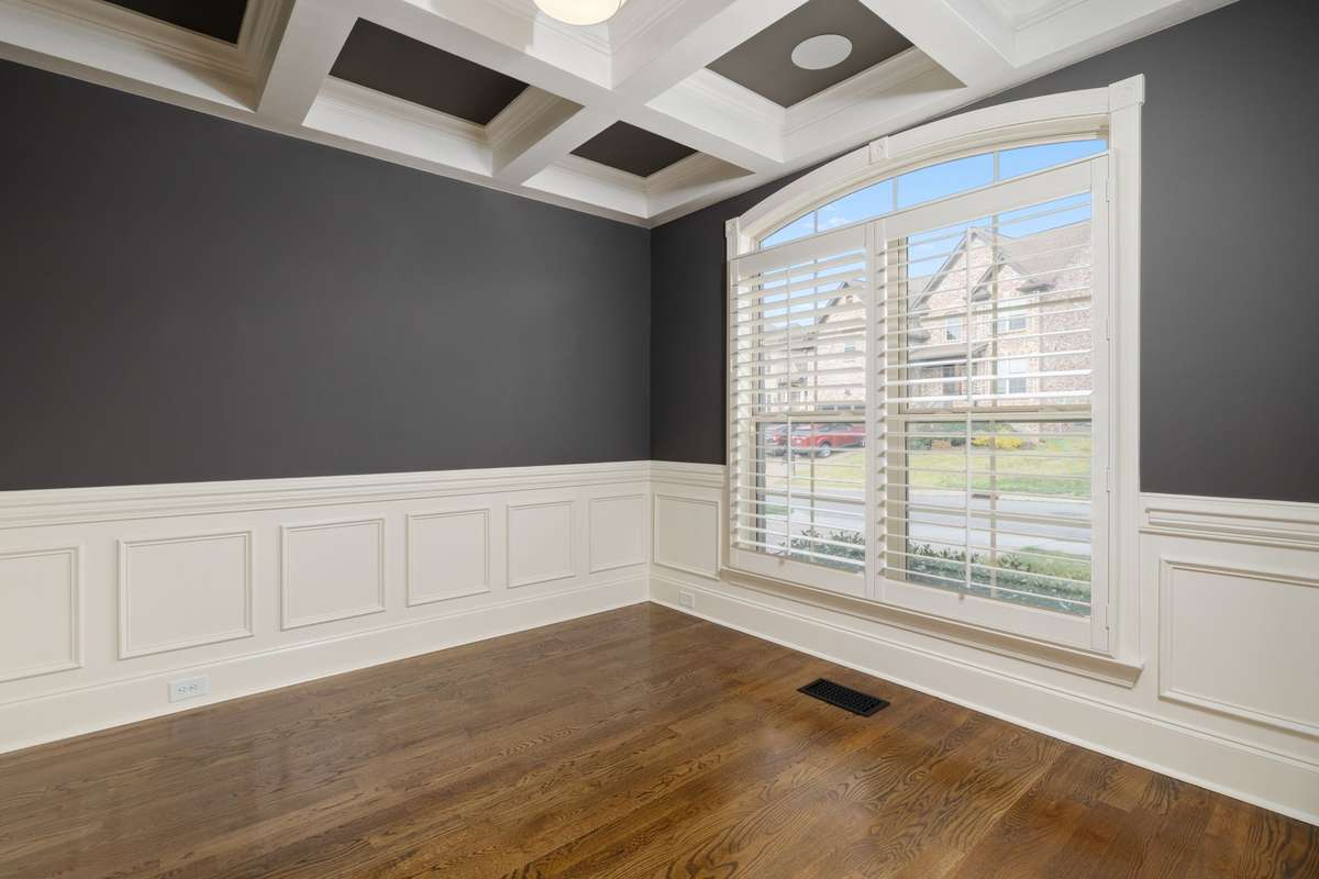 Office right when you walk in. Crawford ceilings.