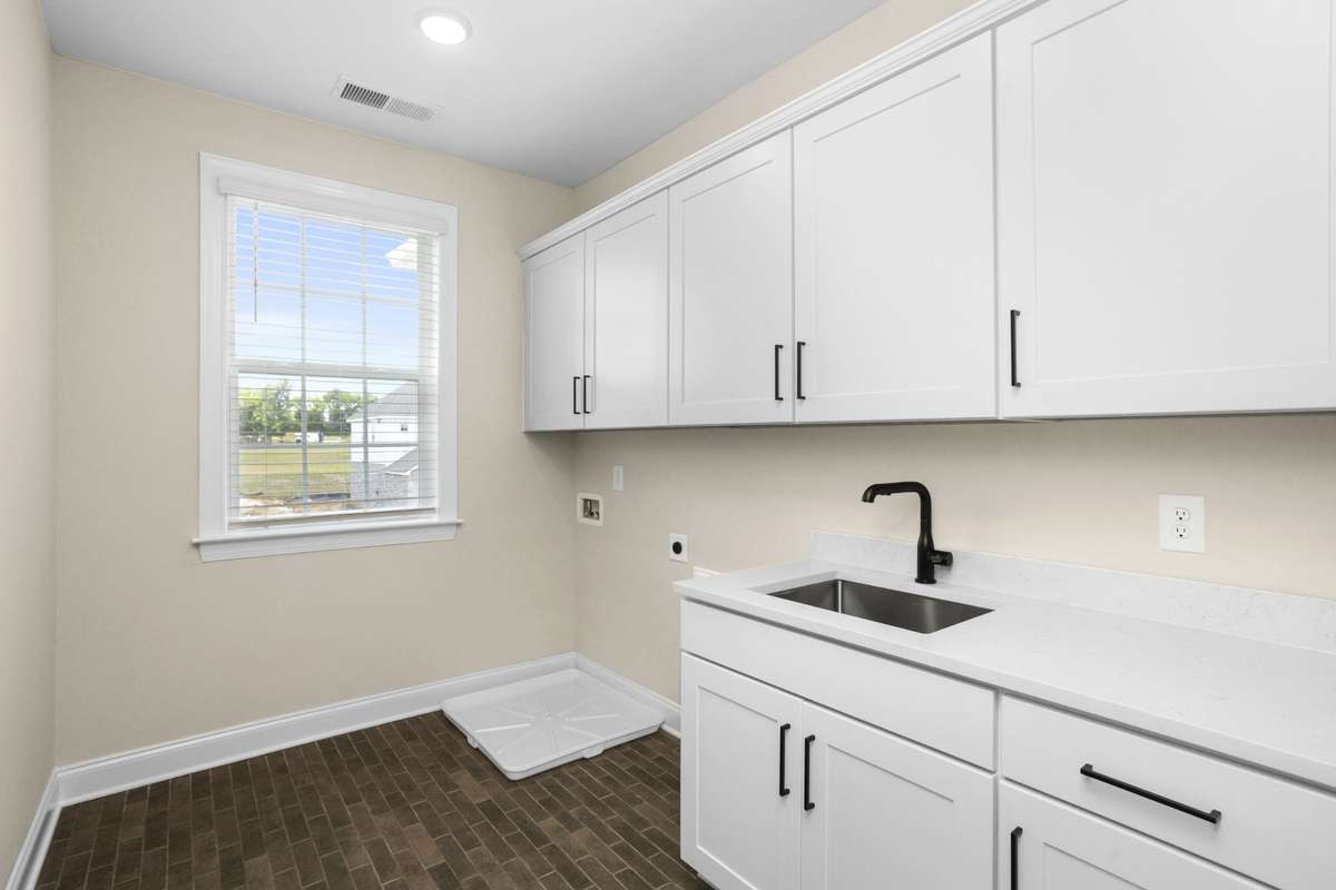 2nd floor laundry