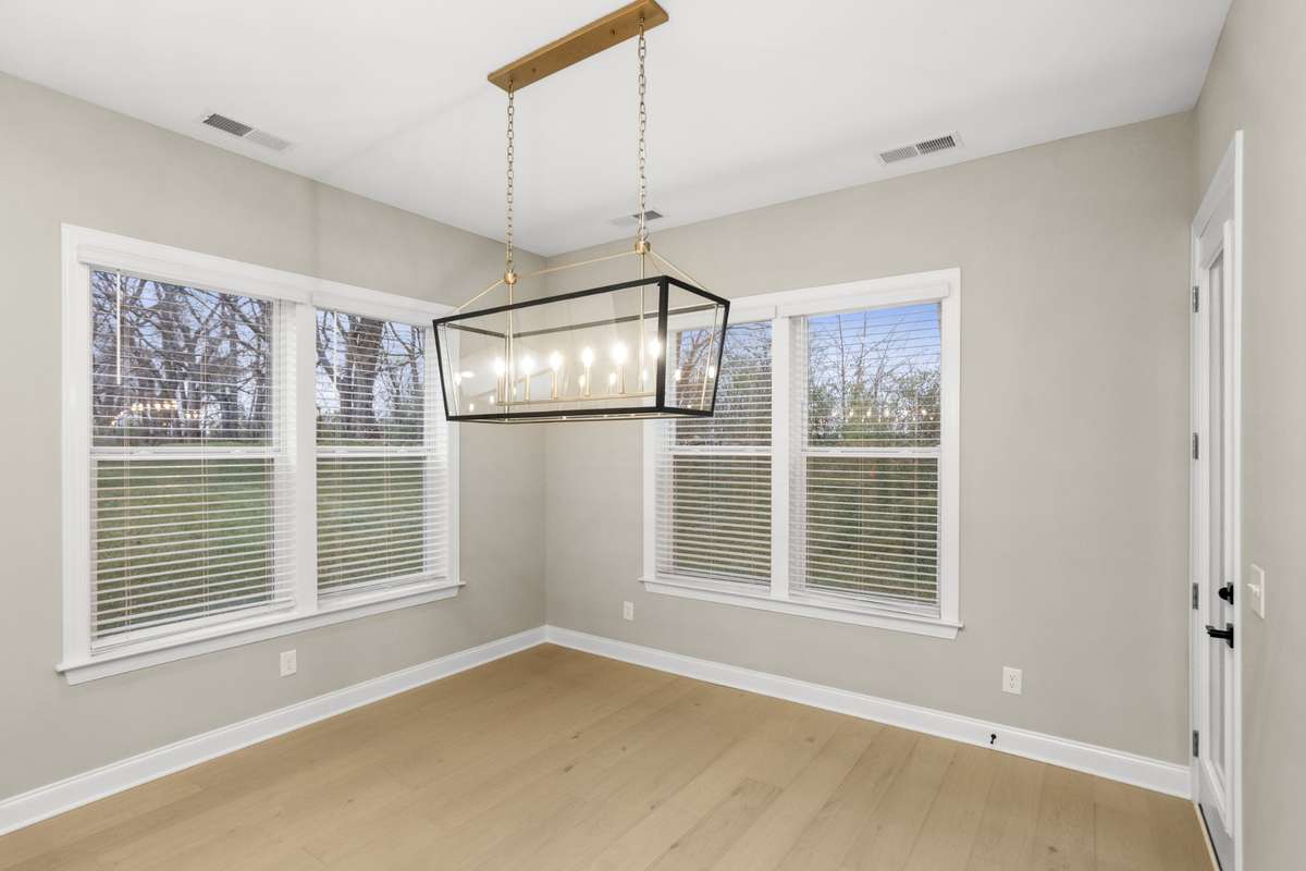Dining area off kitchen
