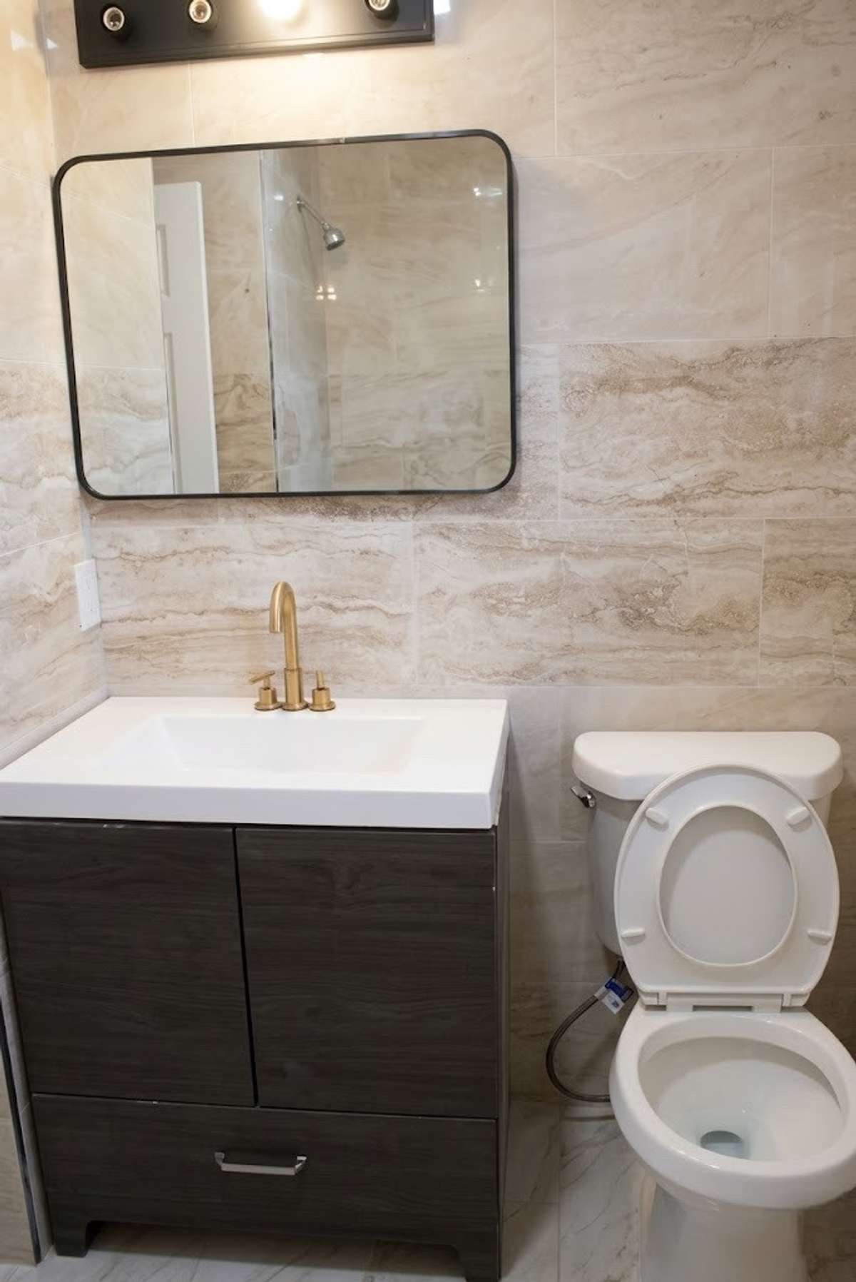 upstairs bathroom