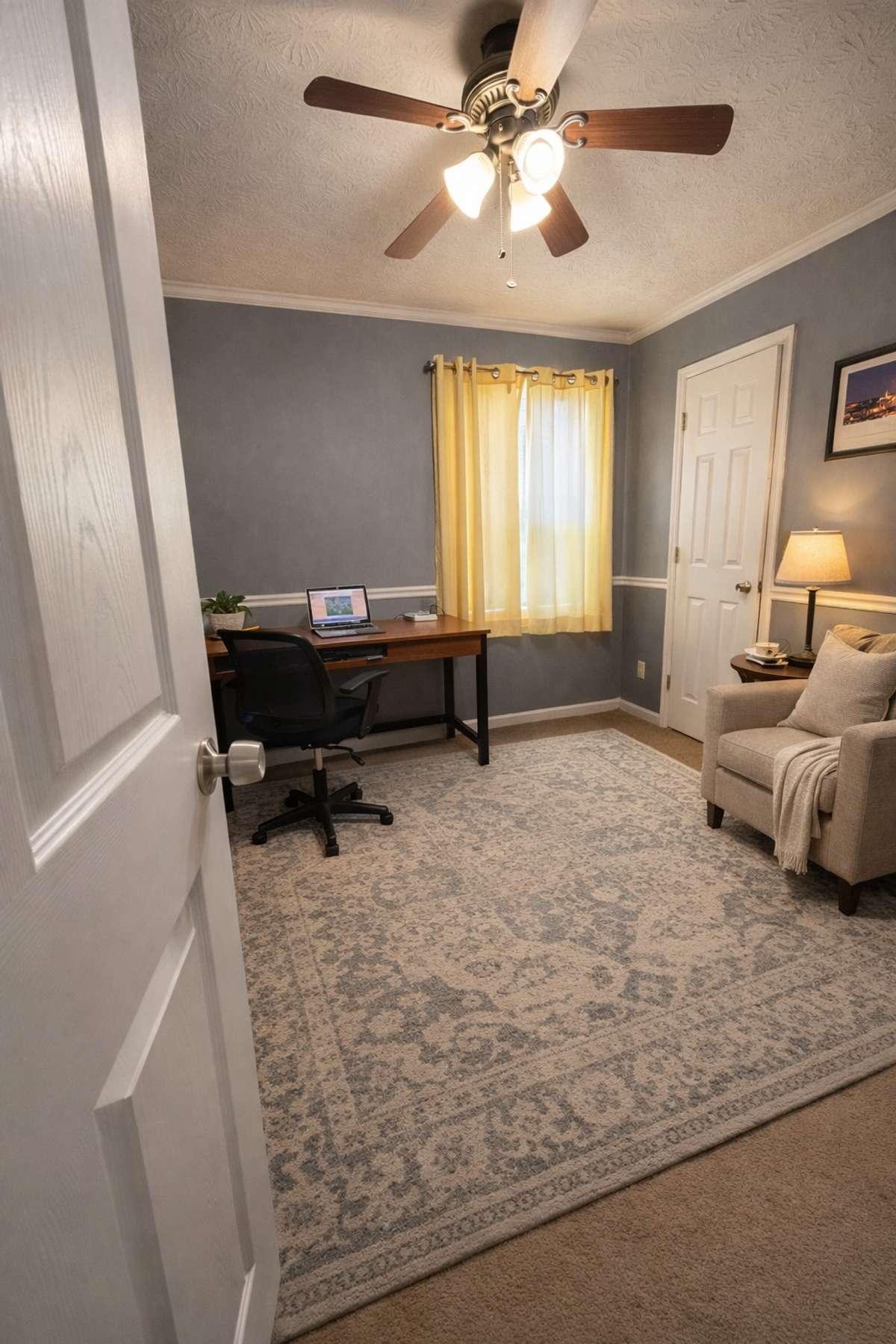Office/Bedroom Image (This photo has been virtually enhanced)