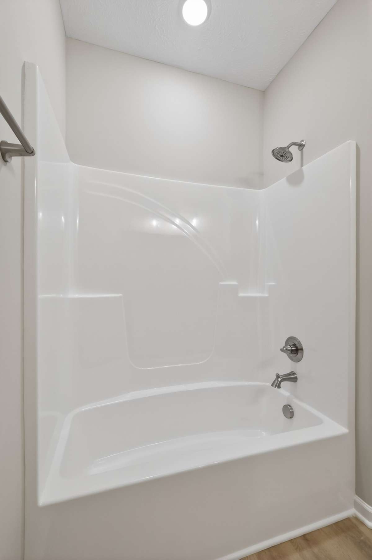 Guest Shower