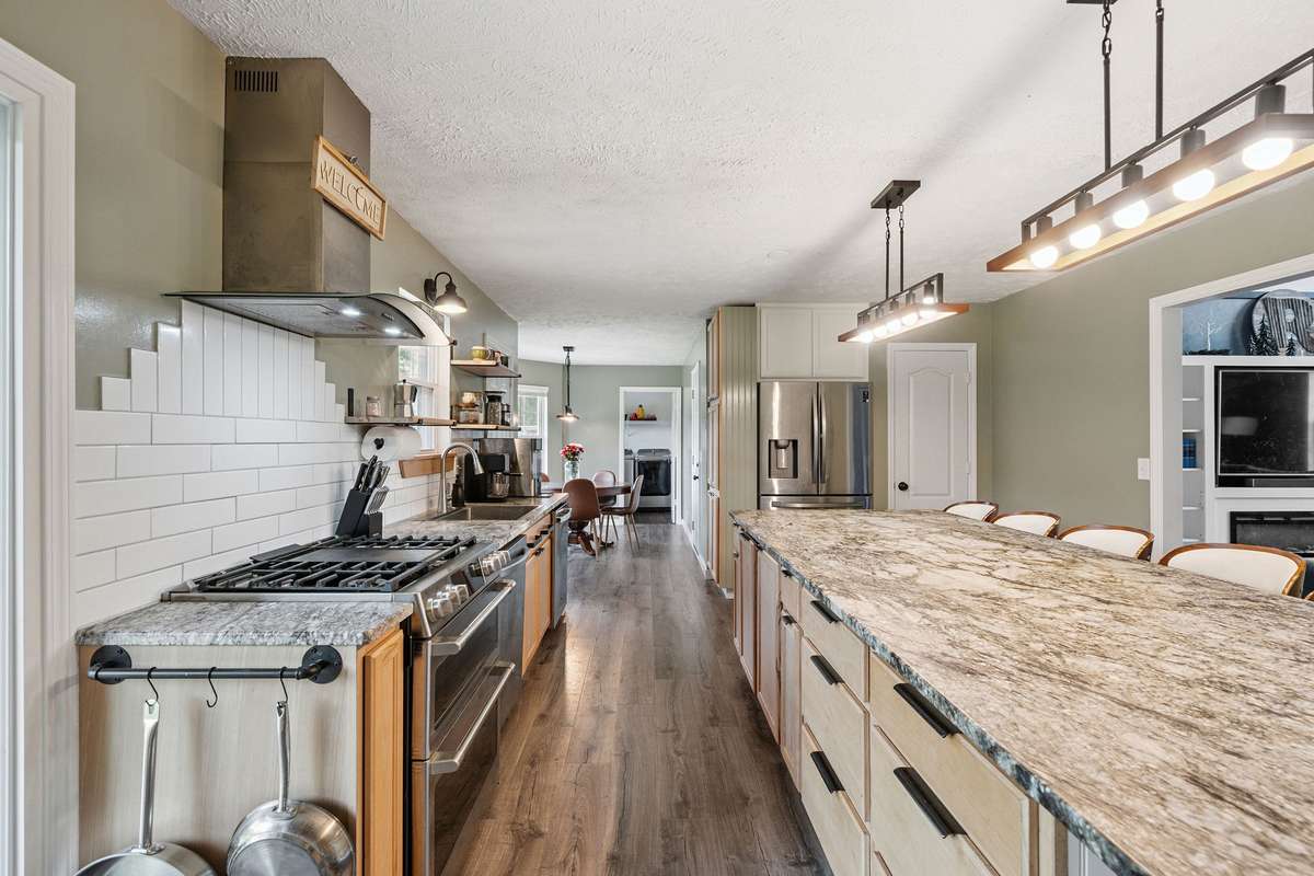 Beautiful kitchen in this 4 bedroom, 3 and a half bathroom in Murfreesboro Tennessee with over half an acre of land and no HOA, a two car garage and updated kitchen.
