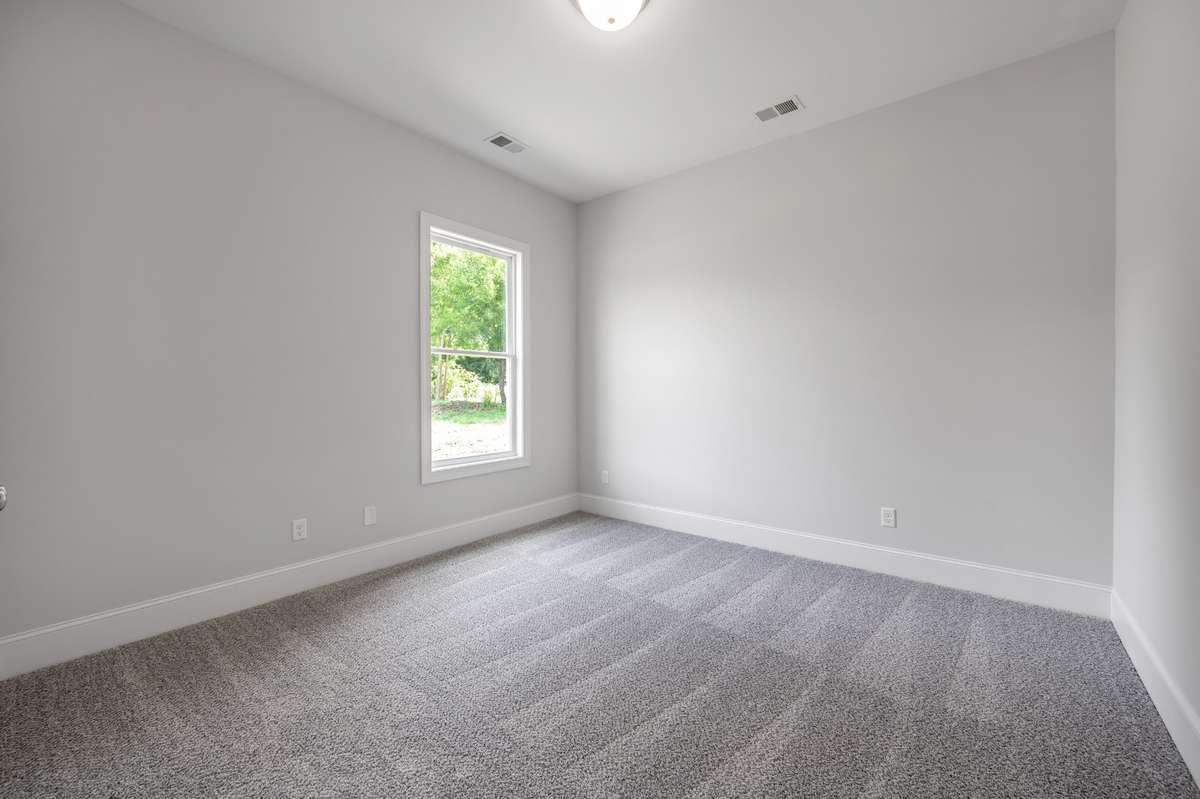 Photos of a similar build ...
