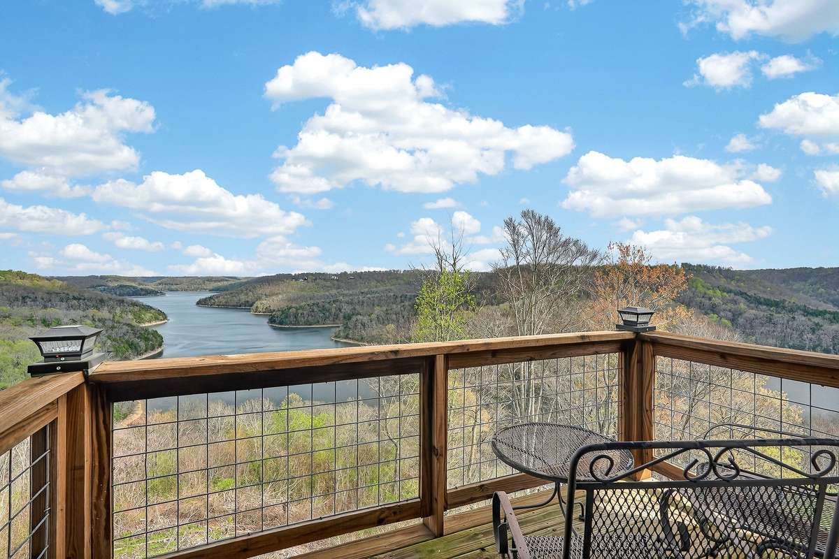 Upstairs balcony with lake views