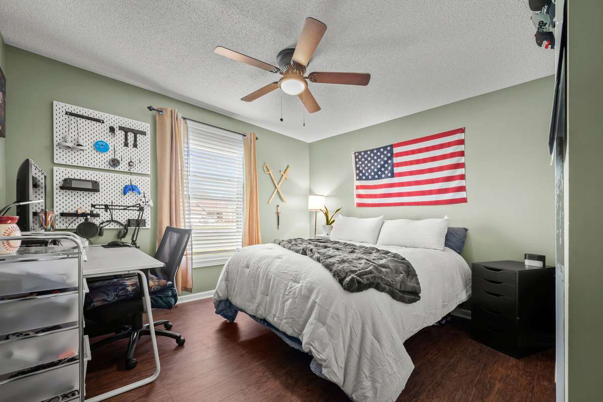 2nd Bedroom