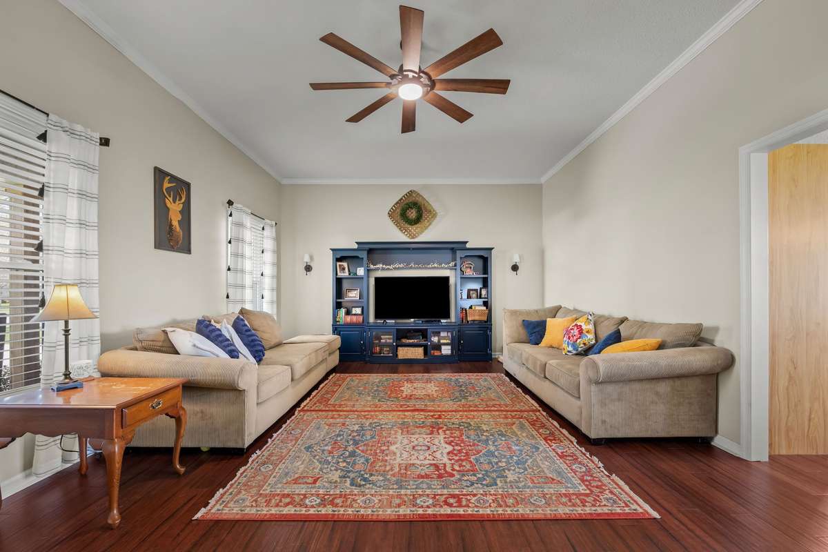 Large Living Room