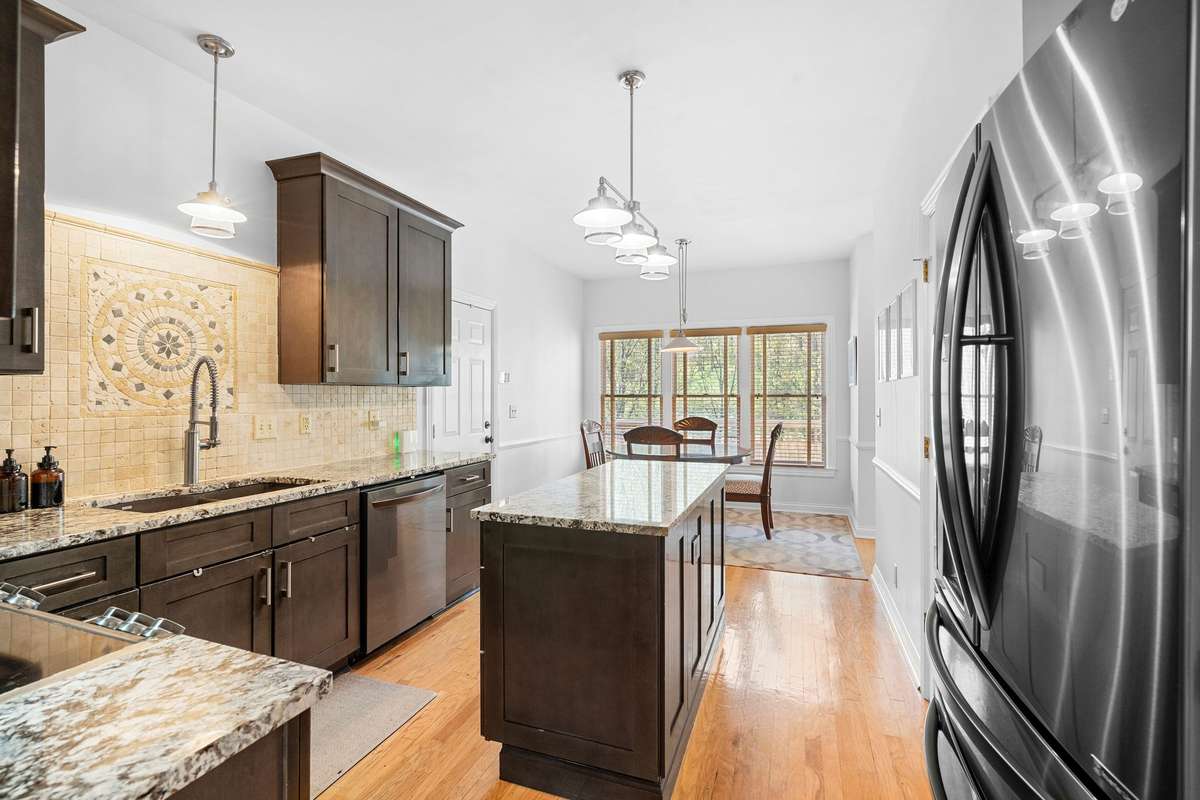 All the LG branded stainless steel appliances to stay!