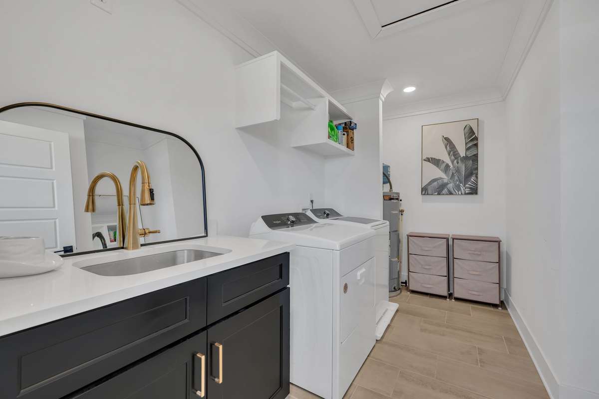 Large Laundry Room