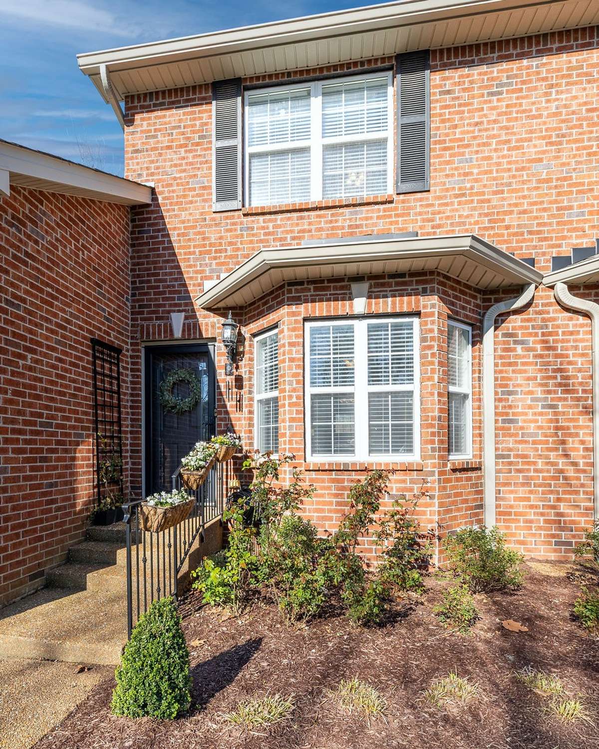 Welcome to 1007 Cashmere Dr!