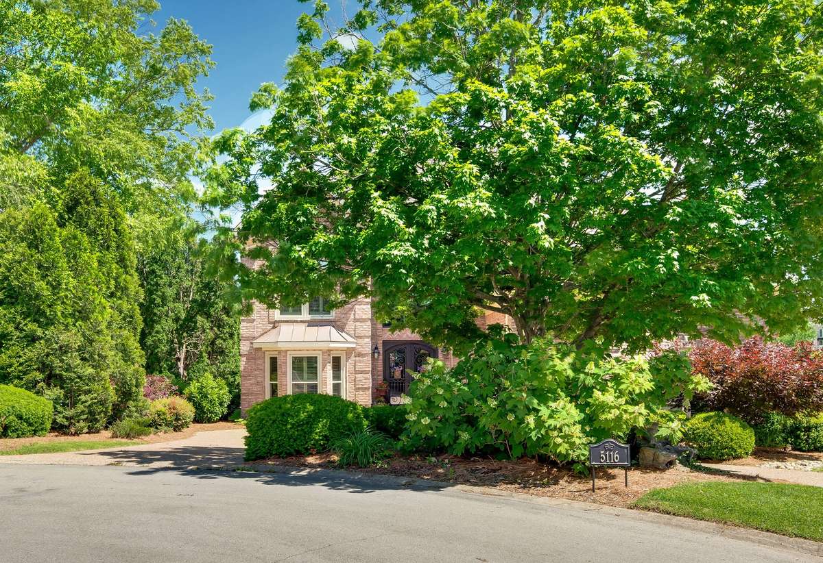 Highly sought after cut-de-sac lot.