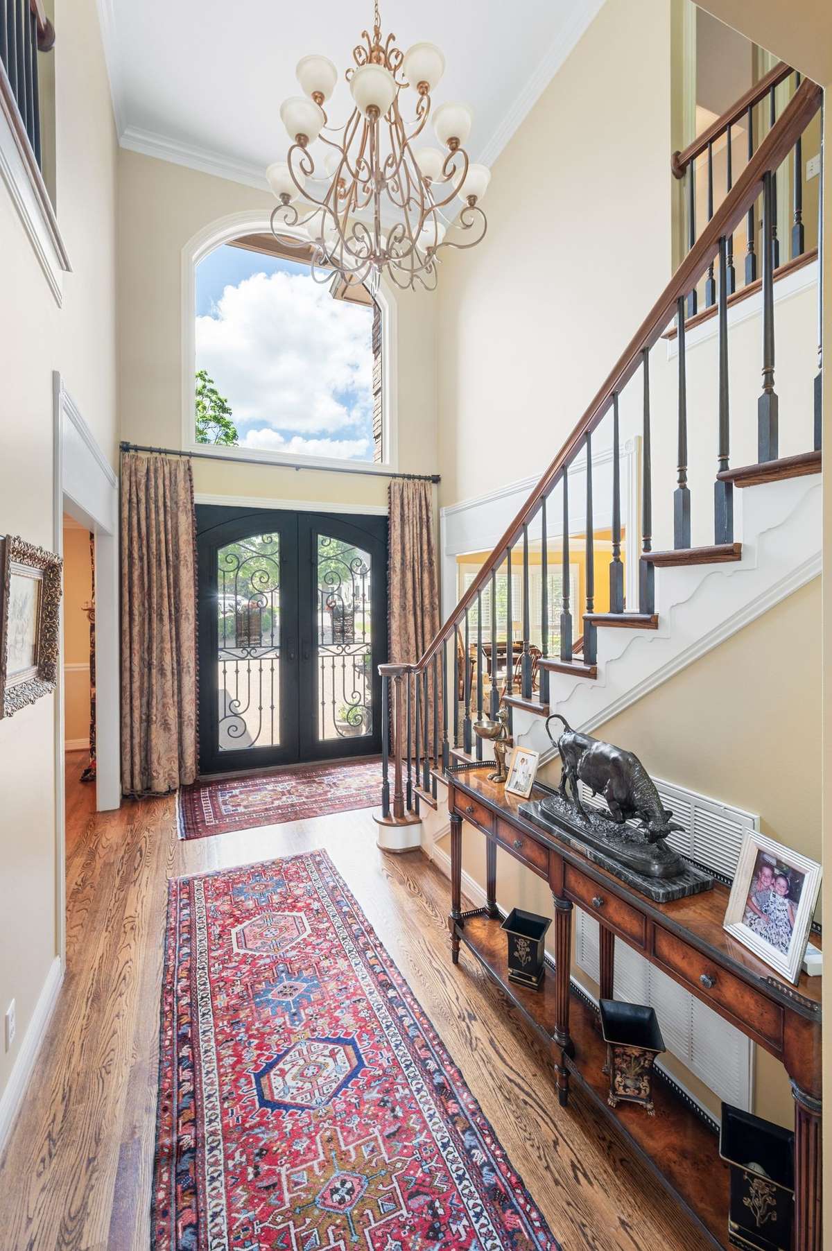 Vaulted ceiling