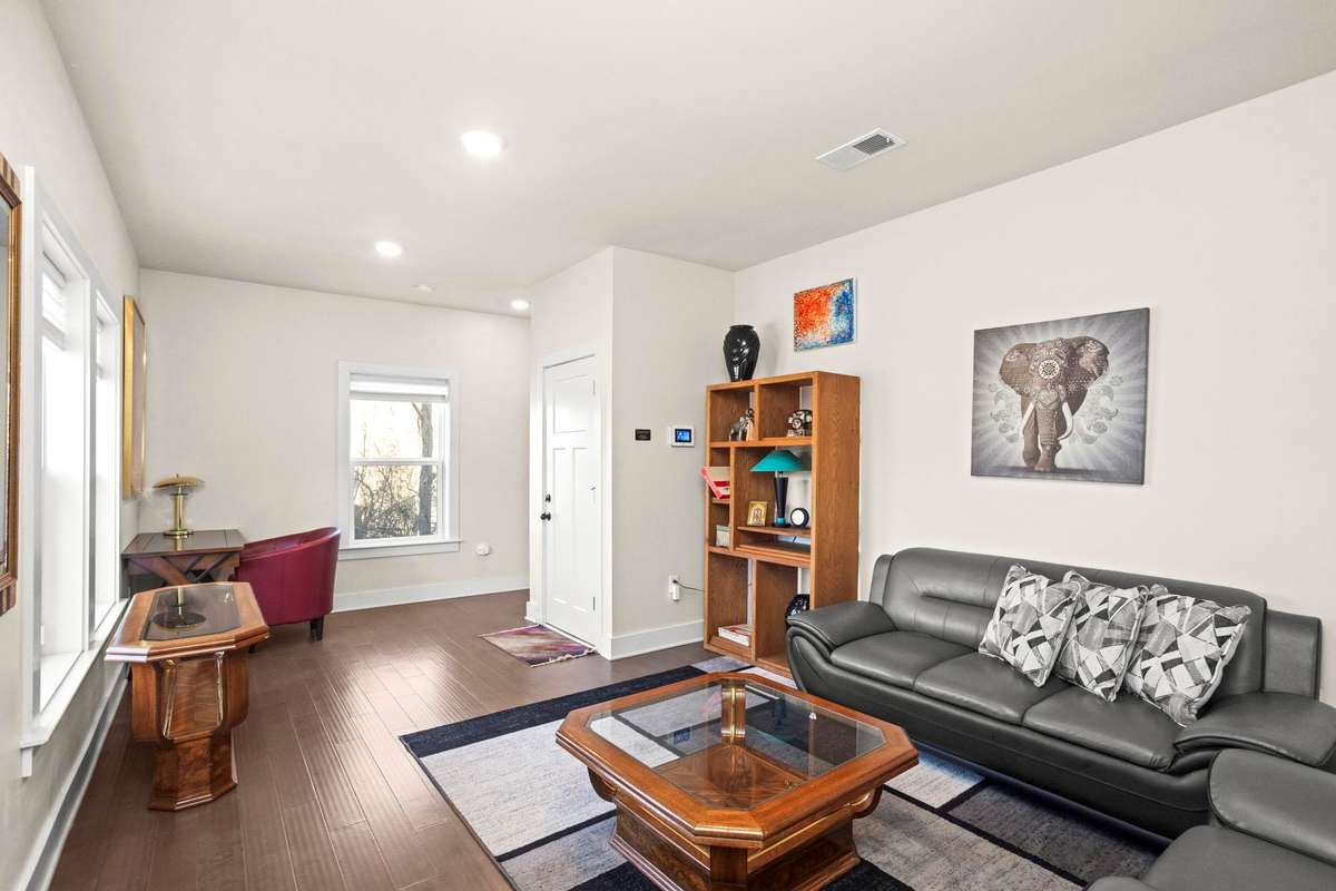 This AirBNB is by the airport. It has a music inspired theme.