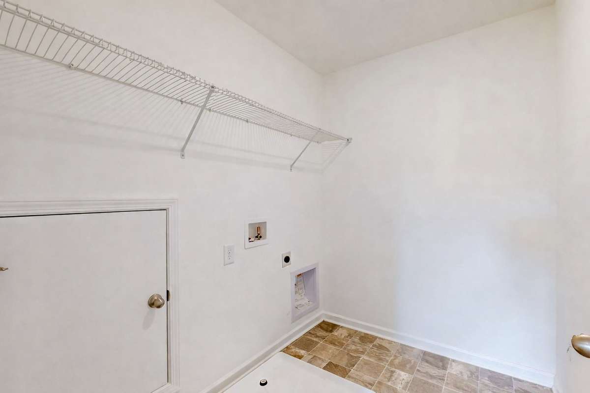 Spacious Utility Room