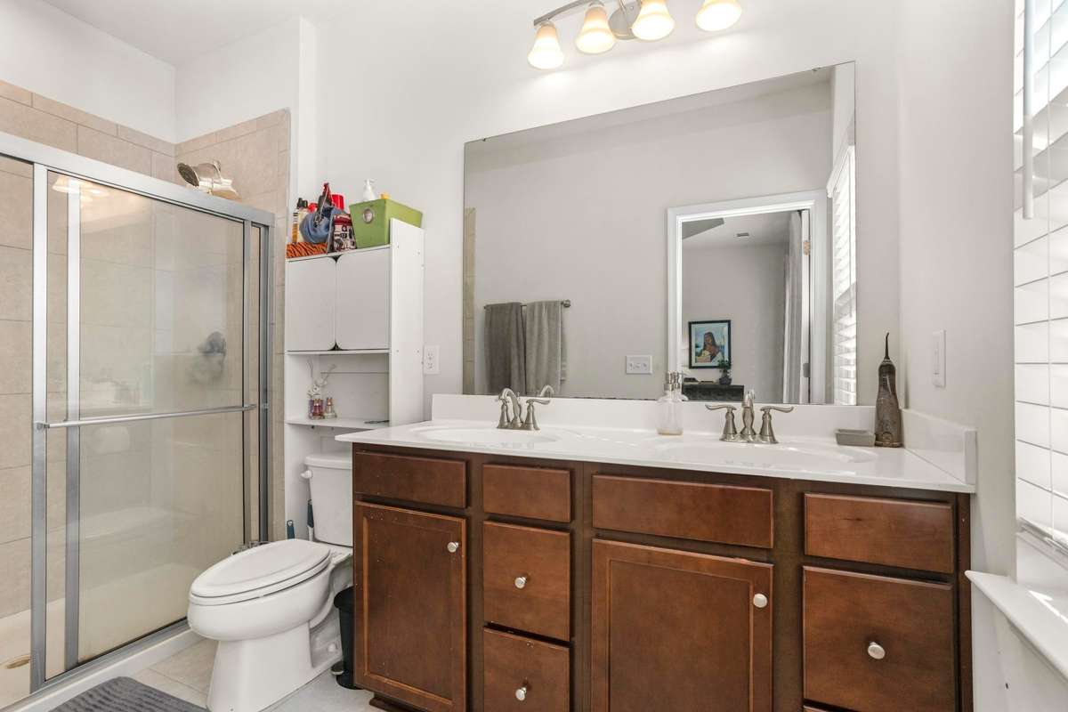 Master Bathroom.