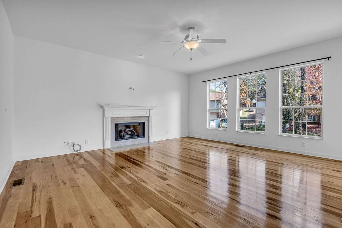 Large Den with fireplace (gas & wood burning)