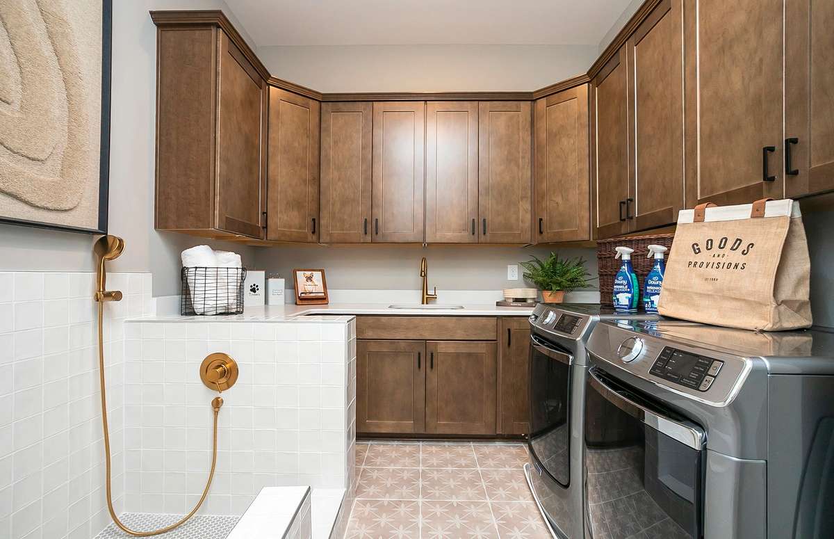 Pictures are of the Foxmoor model home. All pictures shown to emphasize the builder quality and finishes available.