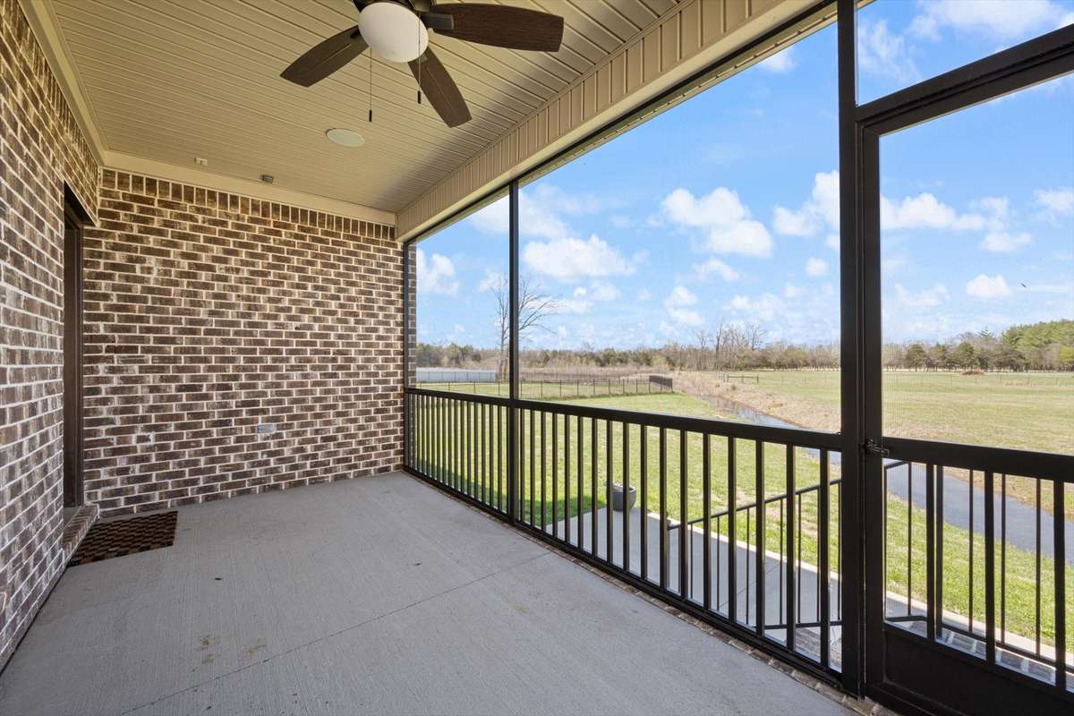 Screened in Patio